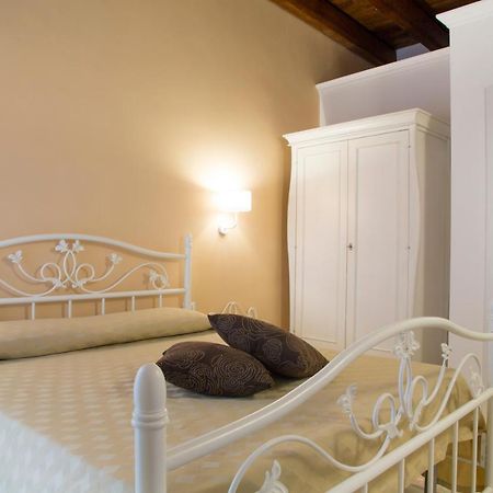 B&B Monsignore Вьесте Экстерьер фото