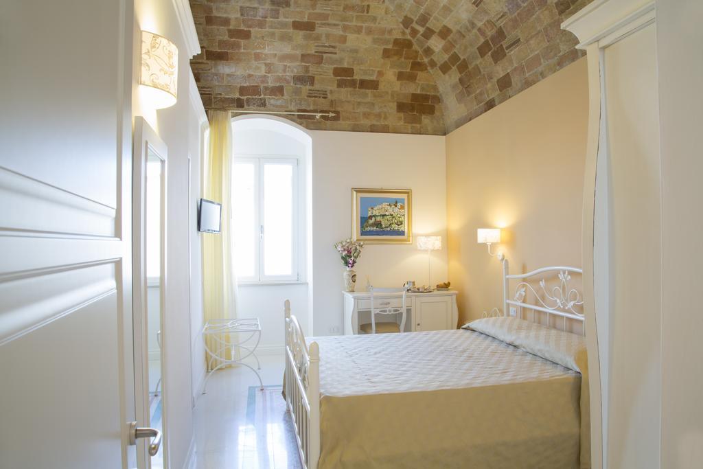 B&B Monsignore Вьесте Номер фото