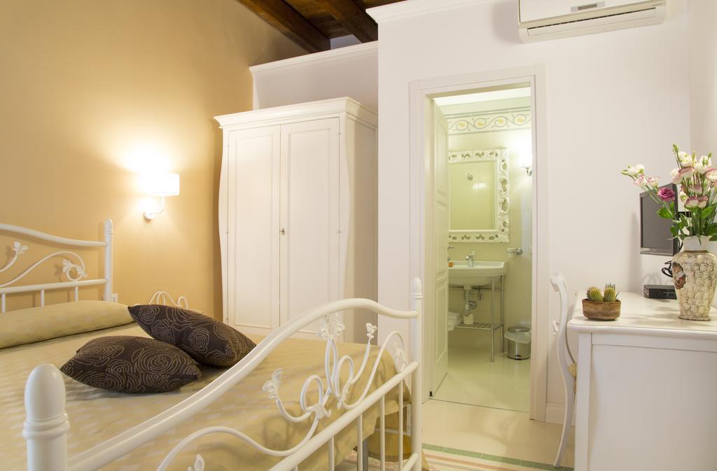B&B Monsignore Вьесте Номер фото
