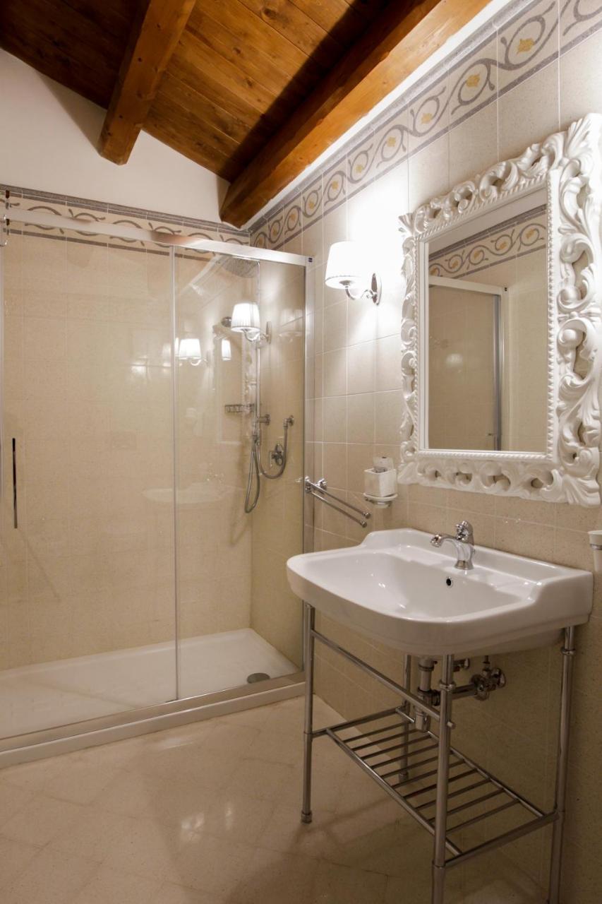 B&B Monsignore Вьесте Экстерьер фото