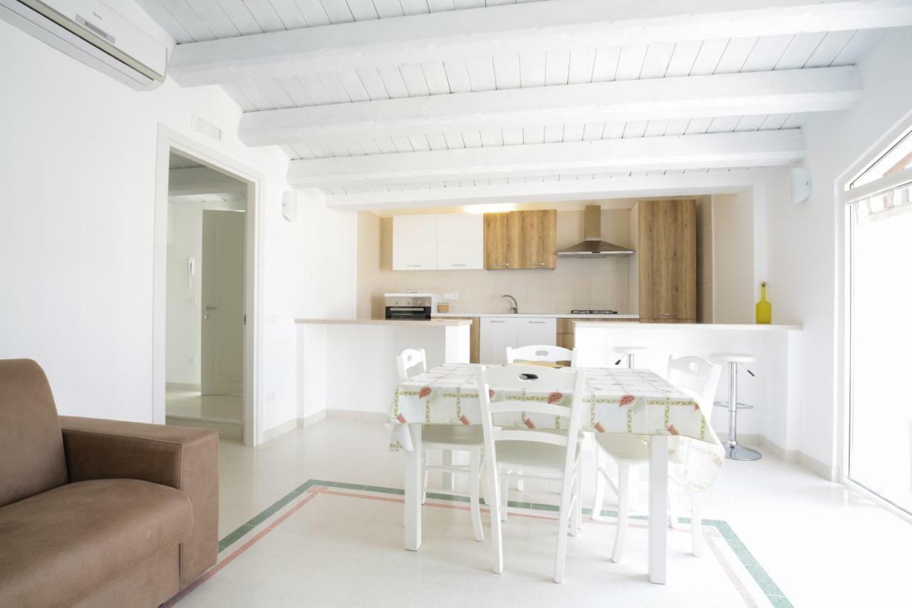 B&B Monsignore Вьесте Экстерьер фото